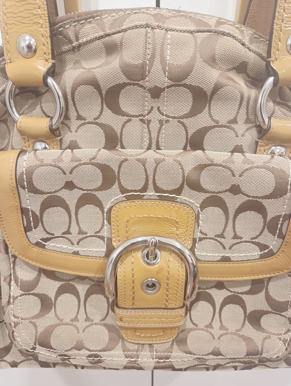 Coach Large  Khaki Signature Dome Shoulder Bag with Tan Leather Trim - Picture 2 of 9